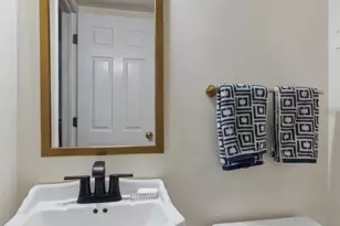 8012 Broken Reed Ct, Frederick, MD 21701 - Photo 13
