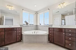 5902 Forum Sq, Frederick, MD 21703 - Photo 21