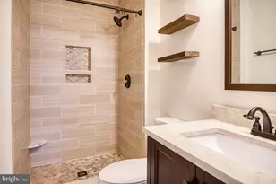 6449 Tarrington Ct, Frederick, MD 21703 - Photo 15