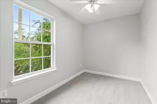 7035 Allington Manor Cir E, Frederick, MD 21703 - Photo 27