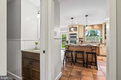 7035 Allington Manor Circle E, Frederick, MD 21703 - Photo 5