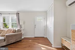7313 W Springbrook Ct W, Middletown, MD 21769 - Photo 3