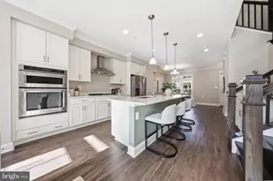 921 Holden Rd, Frederick, MD 21701 - Photo 3