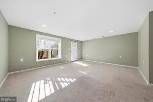 921 Holden Rd, Frederick, MD 21701 - Photo 41
