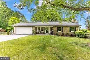 5614 Catoctin Ridge Dr, Mount Airy, MD 21771 - Photo 1