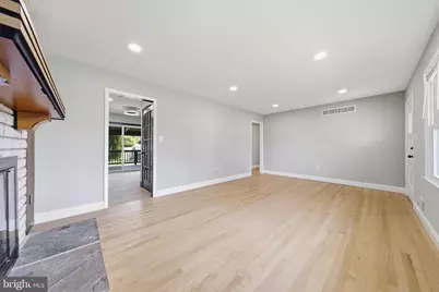 3887 Shadywood Drive, Jefferson, MD 21755 - Photo 5
