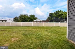 1406 Clingmans Dome Dr, Frederick, MD 21702 - Photo 25