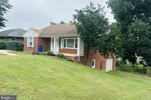 416 W B St, Brunswick, MD 21716 - Photo 5