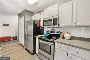 2121 Wainwright Ct, Frederick, MD 21702 - Photo 17