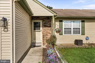 5594 Teakwood Ct, Frederick, MD 21703 - Photo 3