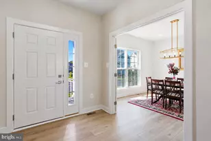 916 Clarendon Farm Ln, Brunswick, MD 21716 - Photo 5