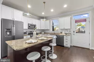 25 Lord Nickens St, Frederick, MD 21701 - Photo 7