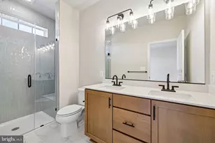 6356 Butterfly Ln, Frederick, MD 21703 - Photo 5