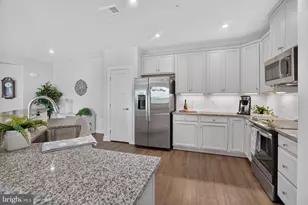 3315 Firefly Ln, Frederick, MD 21704 - Photo 7
