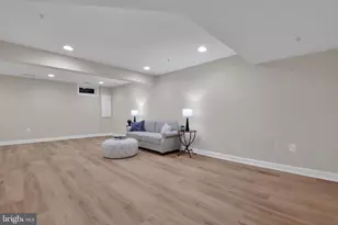 9621 Atterbury Ln, Frederick, MD 21704 - Photo 13