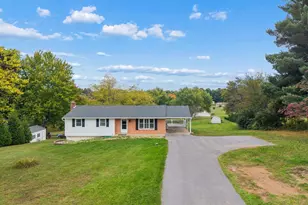 5813 Western View Pl, Mount Airy, MD 21771 - Photo 1
