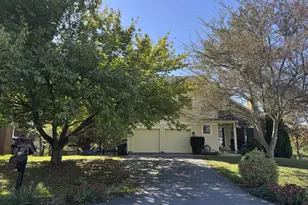 4646 Newington Rd, Jefferson, MD 21755 - Photo 1