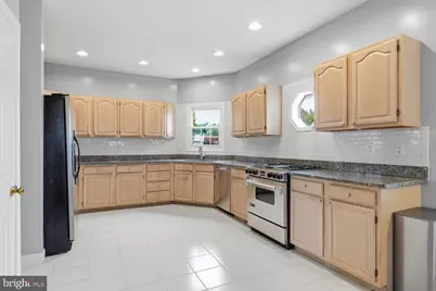 201 Lake Coventry Drive, Frederick, MD 21702 - Photo 11