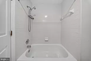 609 Himes Ave, Frederick, MD 21703 - Photo 19
