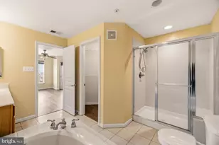 1824 Wheyfield Dr, Frederick, MD 21701 - Photo 15