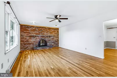 4409 Highboro Drive, Mount Airy, MD 21771 - Photo 7