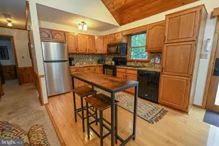 1118 Lake Shore Dr, Oakland, MD 21550 - Photo 19