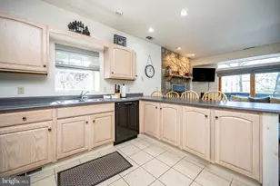 3084 Lake Shore Dr, Oakland, MD 21550 - Photo 13