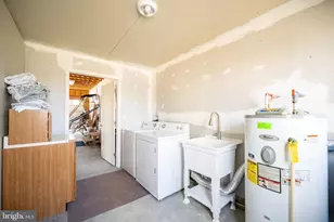 433 San Francisco St, Oakland, MD 21550 - Photo 35