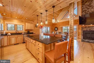 37 Ridgeline Trl, Mc Henry, MD 21541 - Photo 11