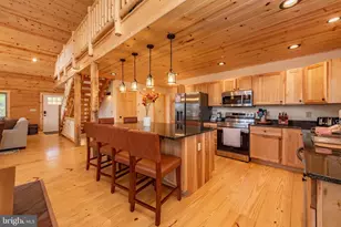 37 Ridgeline Trl, Mc Henry, MD 21541 - Photo 9