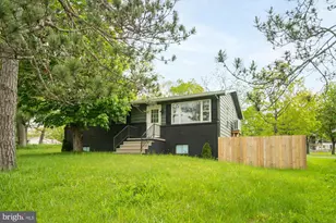 413 D St, Mountain Lake Park, MD 21550 - Photo 1