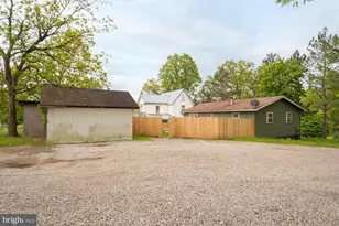 413 D St, Mountain Lake Park, MD 21550 - Photo 27