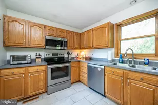 163 Crestview Dr, Oakland, MD 21550 - Photo 11