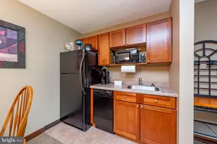 565 Glendale Rd, Oakland, MD 21550 - Photo 5