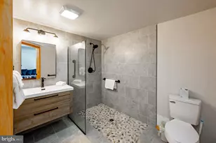 1019 Lake Shore Dr, Oakland, MD 21550 - Photo 23