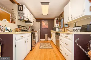 961 Cedar Ln, Oakland, MD 21550 - Photo 19