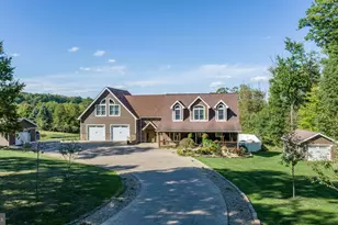 1909 Pysell Crosscut Rd, Oakland, MD 21550 - Photo 9