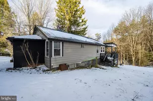 1358 Crellin Underwood Rd, Oakland, MD 21550 - Photo 5