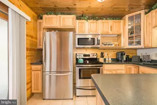 931 Black Oak Dr, Oakland, MD 21550 - Photo 19