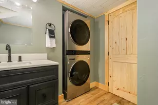 1359 Cedar Ln, Oakland, MD 21550 - Photo 17