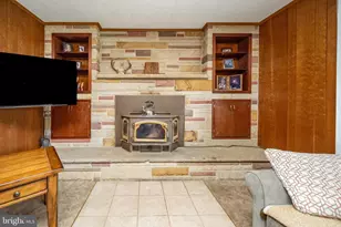 143 Manor Dr, Oakland, MD 21550 - Photo 5