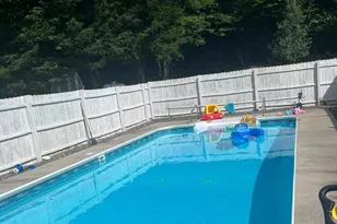 2021 Frostburg Rd, Frostburg, MD 21532 - Photo 9