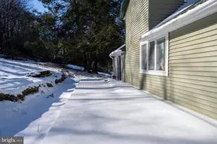 43 Sloan Tract Rd, Oakland, MD 21550 - Photo 7