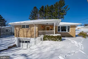 127 S Oakhall Dr, Oakland, MD 21550 - Photo 1