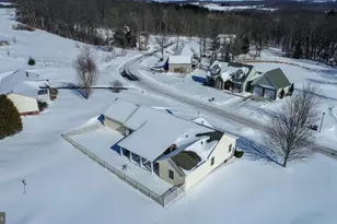 702 Sunshine Dr, Oakland, MD 21550 - Photo 3