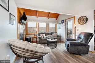 157 Jeffrey Ln, Oakland, MD 21550 - Photo 1