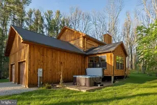 62 Whispering Pines Ln, Oakland, MD 21550 - Photo 3