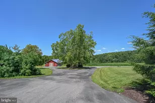 2325 Accident Friendsville Rd, Accident, MD 21520 - Photo 95