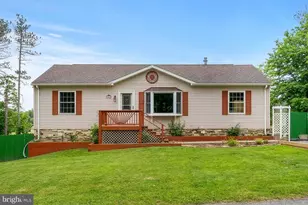 505 Southern Pines Dr, Oakland, MD 21550 - Photo 1