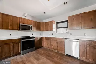 654 N Bradley Ln, Oakland, MD 21550 - Photo 7